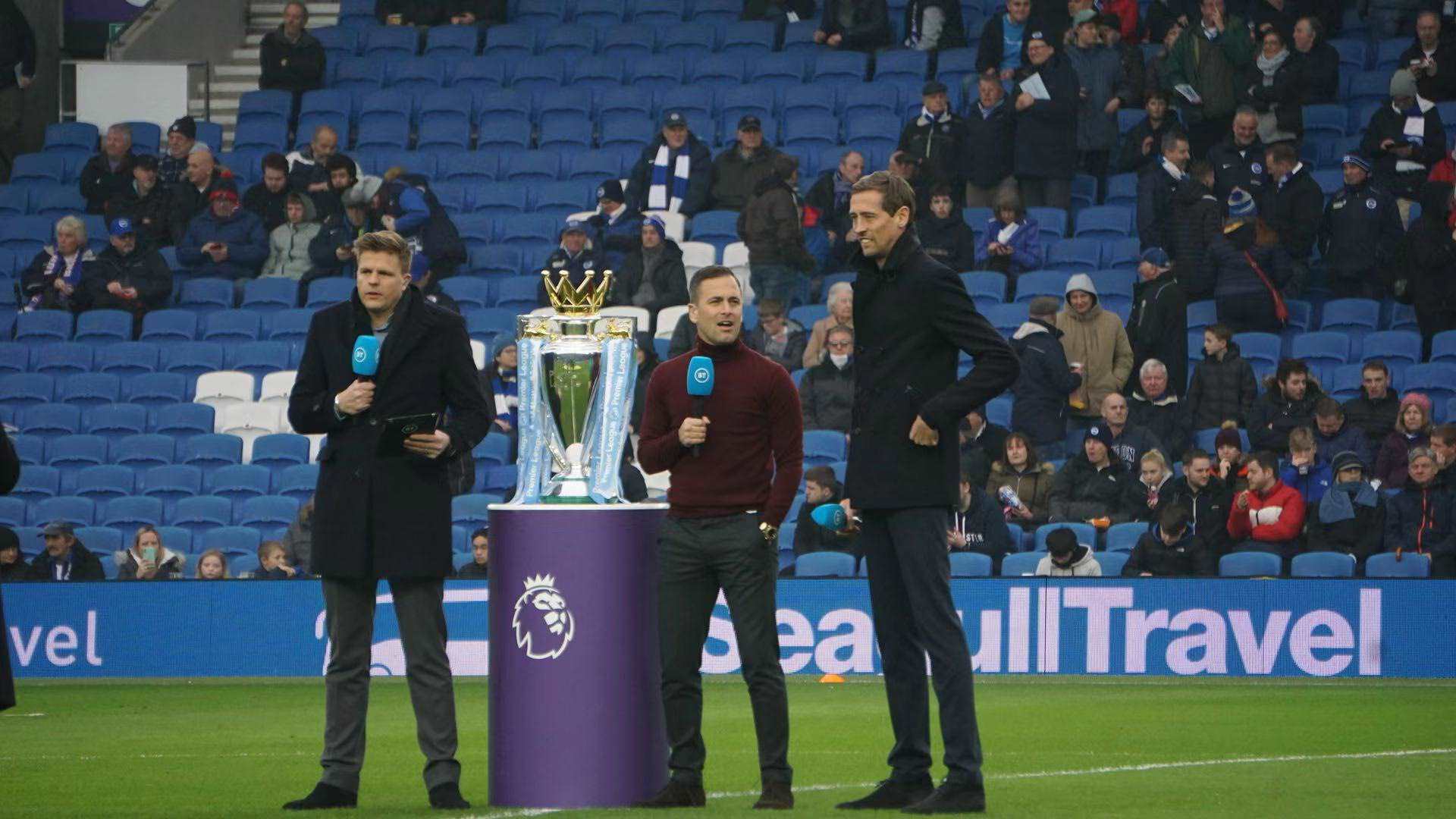 年出生于美 年出生于美